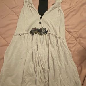 White tie back tank